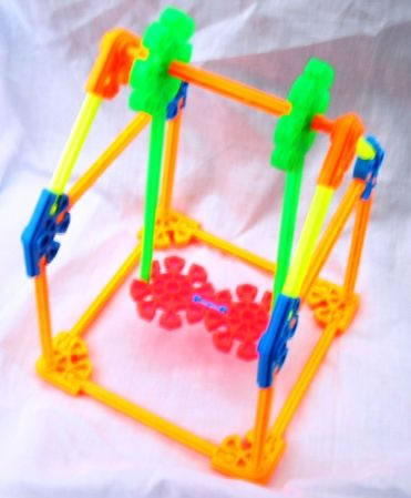 Kid K'NEX Swing