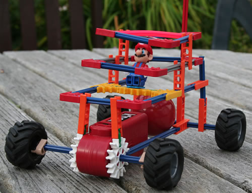 K'NEX Racing cart